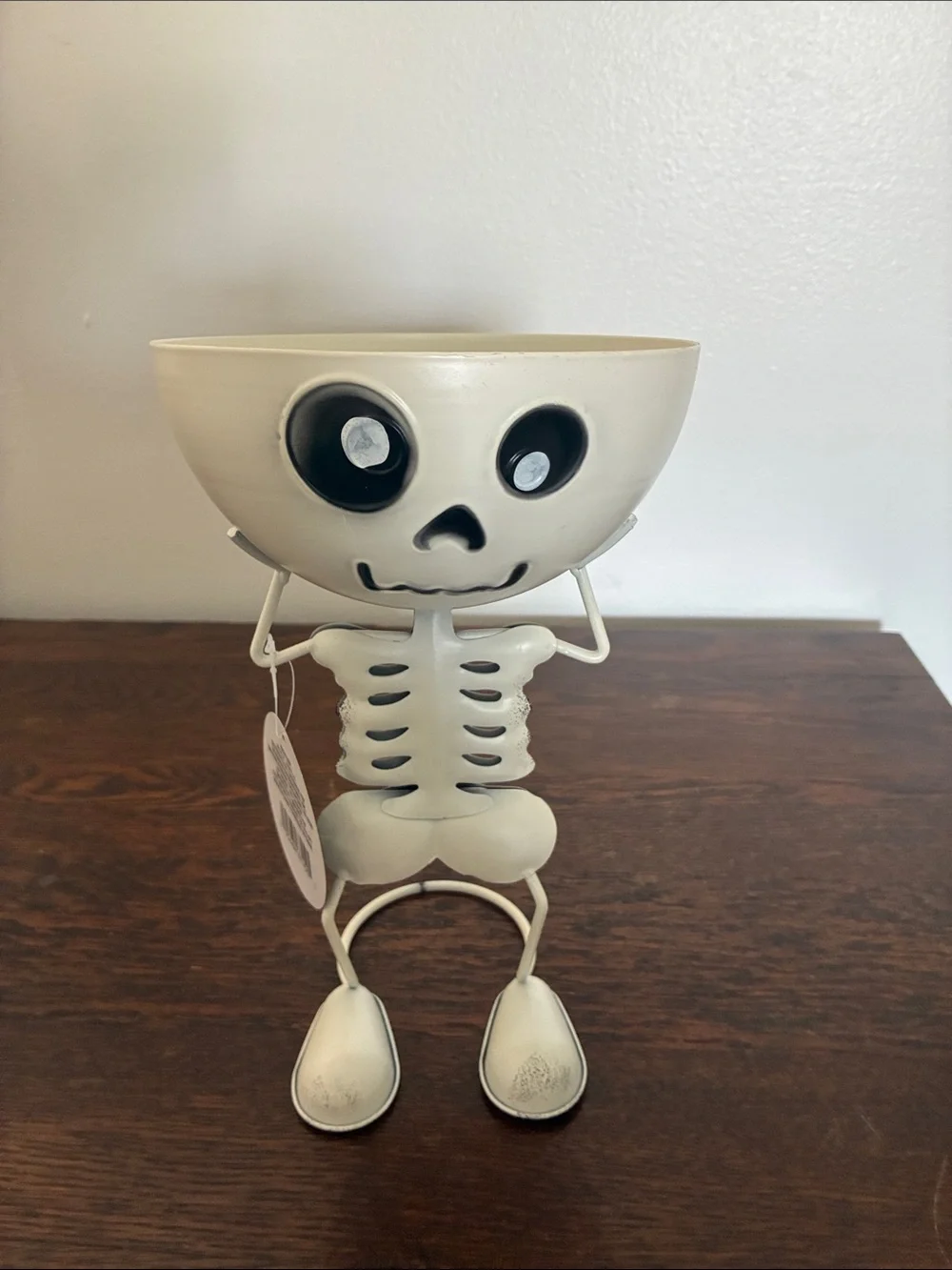 NWT- White Skeleton Man Metal Halloween Candy Bowl Decorative Stand
